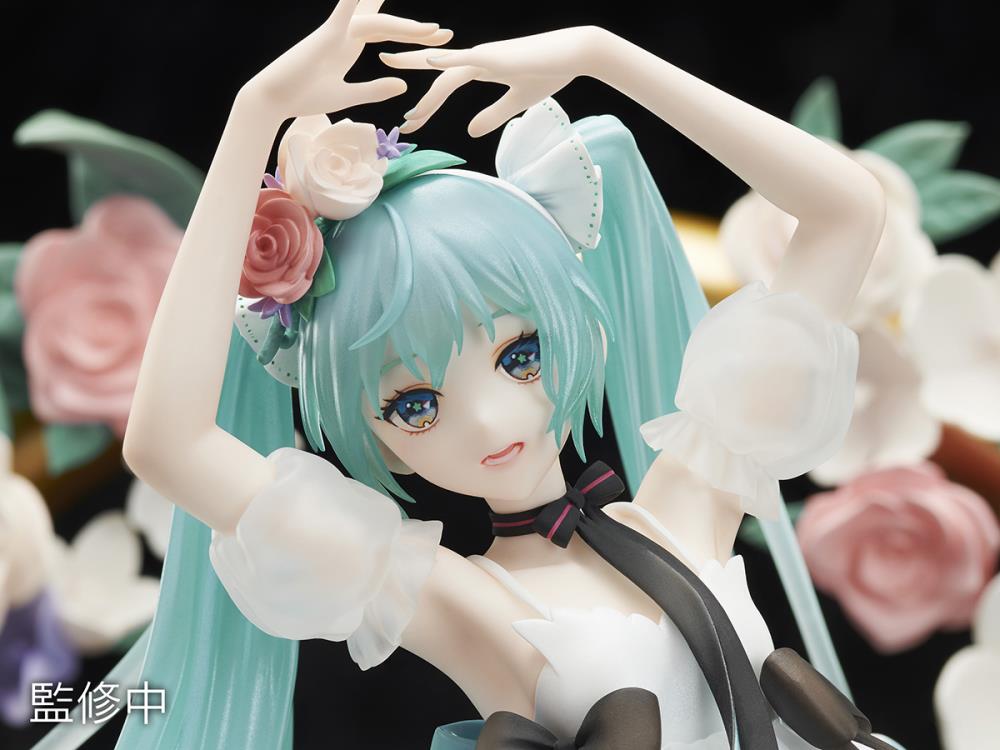 Vocaloid F:Nex Hatsune Miku (Miku With You 2019 Ver.) 1/7 Scale Figure Gallery Image 10