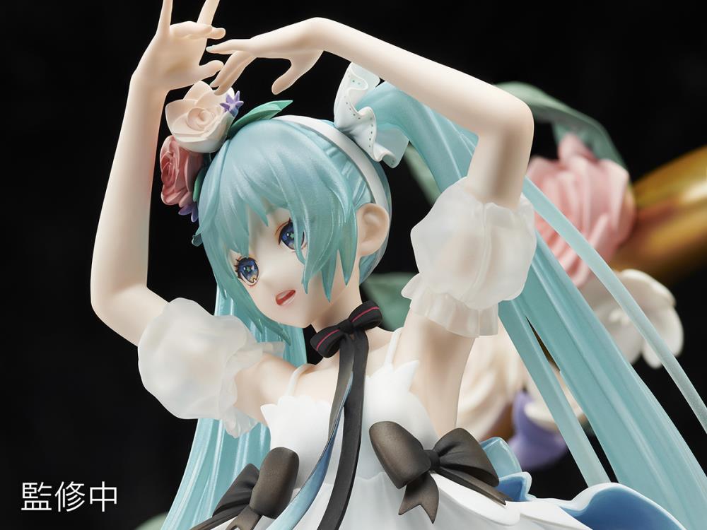 Vocaloid F:Nex Hatsune Miku (Miku With You 2019 Ver.) 1/7 Scale Figure Gallery Image 8