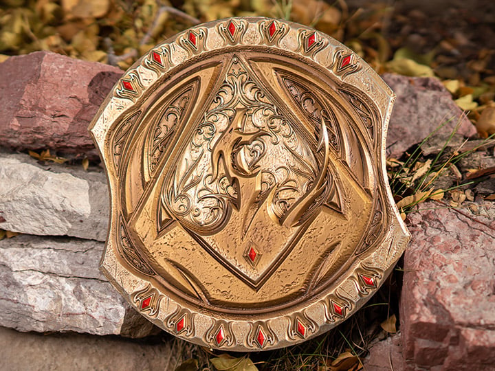 The Elder Scrolls Online Dragonguard Shield Limited Edition Replica Gallery Image 1