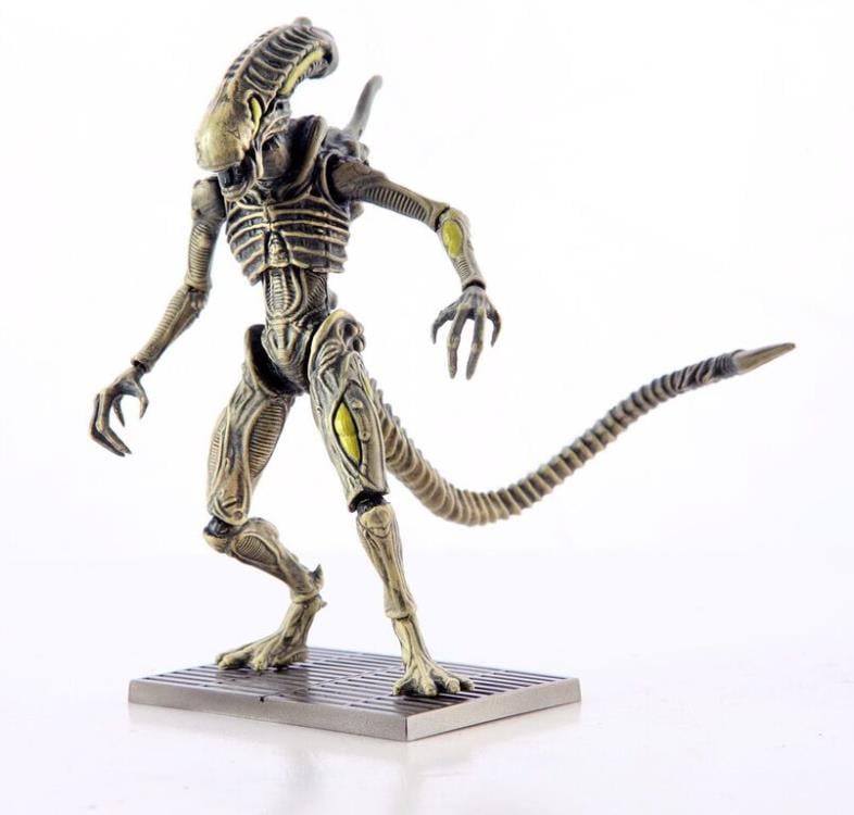 Aliens: Colonial Marines Alien Boiler 1:18 Scale Action Figure Gallery Image 5