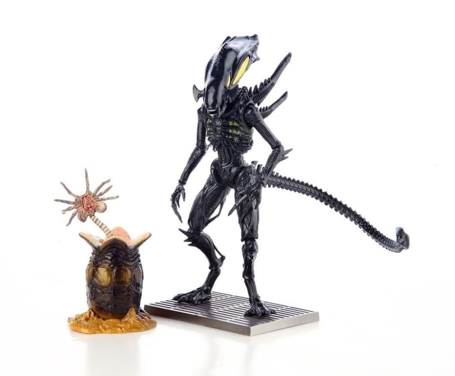 Aliens: Colonial Marines Alien Spitter 1:18 Scale Action Figure
