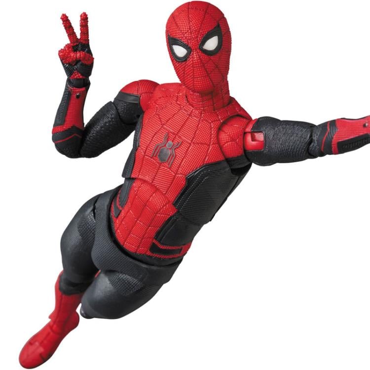 Spider-Man: Far From Home MAFEX No.113 Spider-Man (Upgraded Suit) Action Figure Gallery Image 4