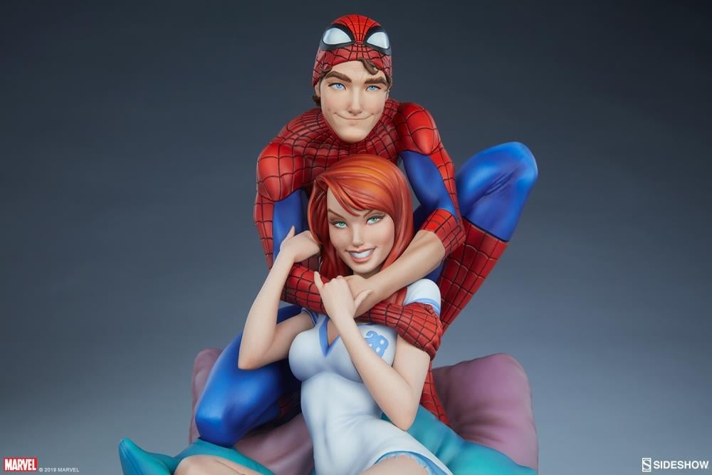 Marvel J. Scott Campbell Spider-Man Collection Spider-Man & Mary Jane Statue Gallery Image 8