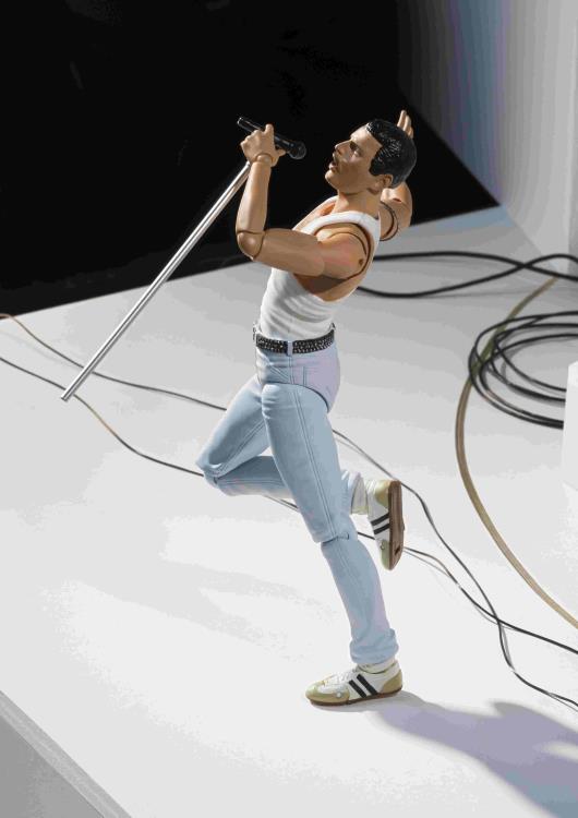Queen S.H.Figuarts Freddie Mercury (Live Aid Ver.) Action Figure
