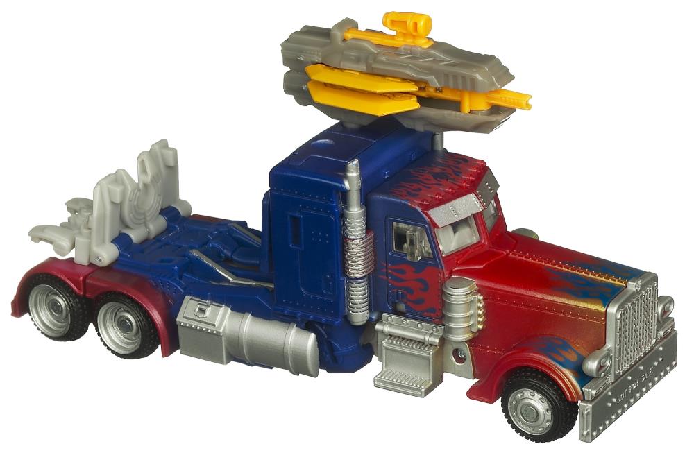 Transformers: Dark of the Moon MechTech Deluxe Optimus Prime Exclusive Gallery Image 4