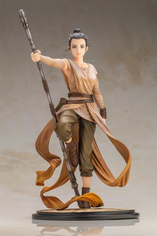 Star Wars ArtFX Artist Series Rey (Descendant of Light) Statue Gallery Image 3
