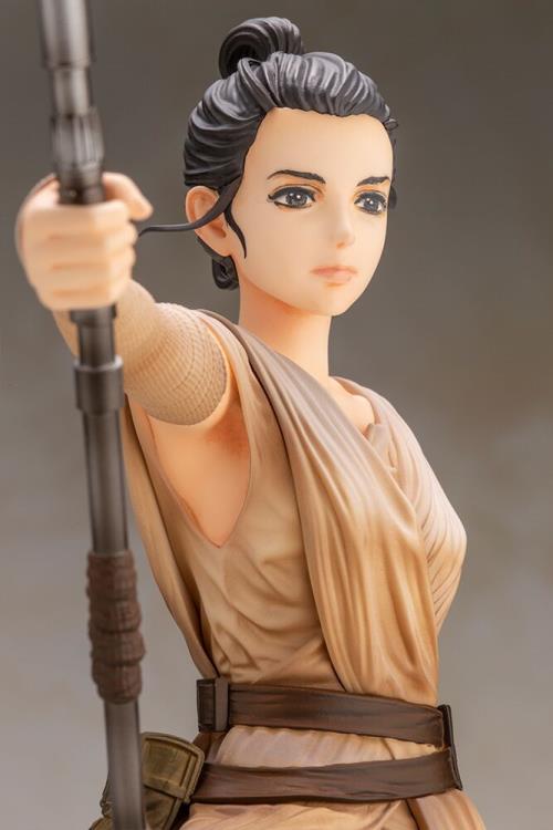 Star Wars ArtFX Artist Series Rey (Descendant of Light) Statue Gallery Image 10