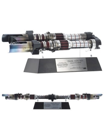 Star Wars: The Rise of Skywalker "Dark Side" Rey Lightsaber Limited Edition Replica Gallery Image 2