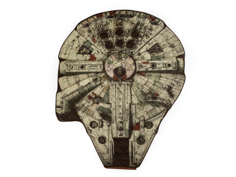 Star Wars Millennium Falcon Blanket in a Bag Gallery Image 3