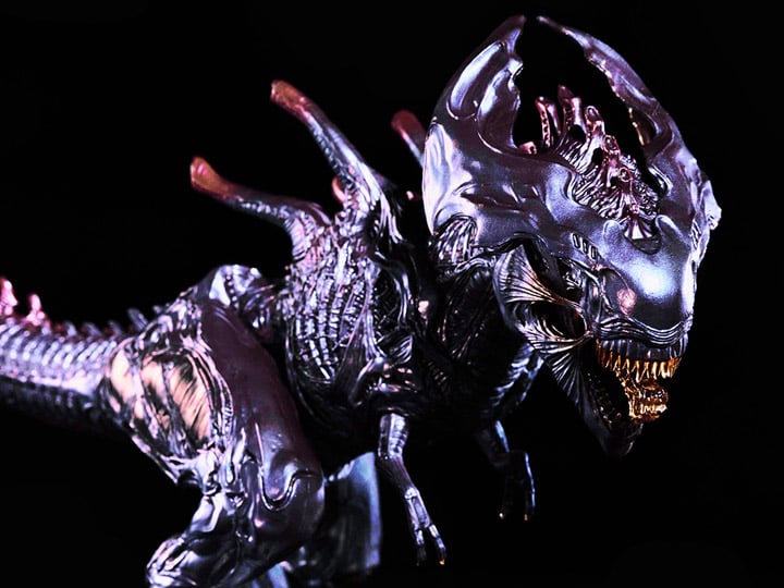 Broodlord X-Rex (Metallic Variant) 1/35 Scale Replica Gallery Image 1