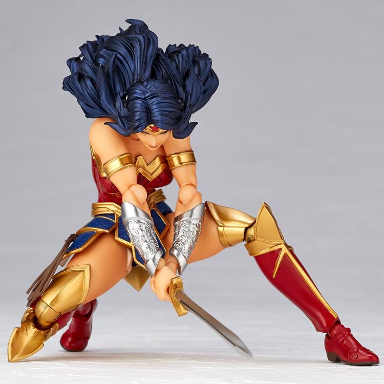 DC Comics Amazing Yamaguchi Revoltech No.017 Wonder Woman Action