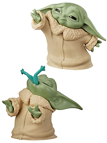The Mandalorian The Bounty Collection The Child Froggy Snack & Force Moment Two-Pack Gallery Image 2