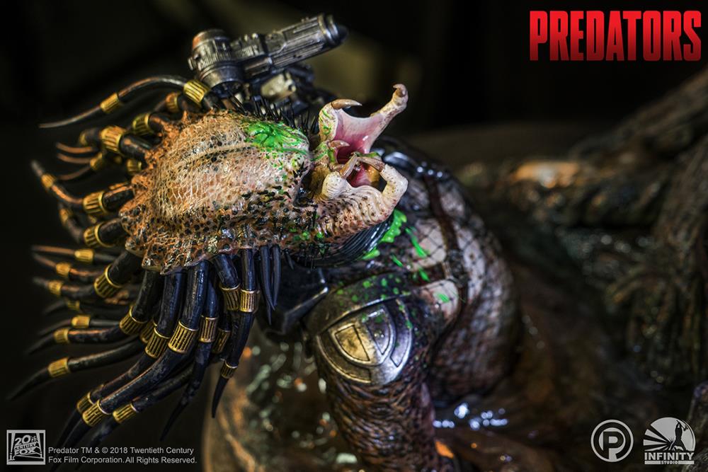 Predators Berserker Predator 1/4 Scale Limited Edition Statue Gallery Image 12