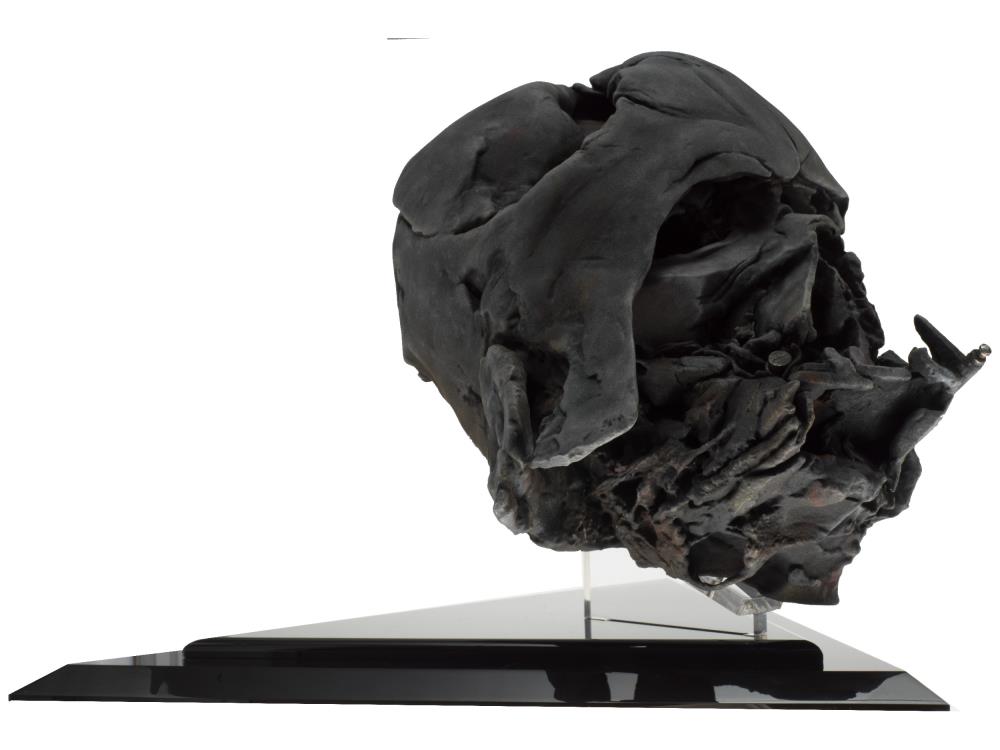 Star Wars Darth Vader (The Force Awakens) 1:1 Scale Pyre Helmet Limited Edition Replica Gallery Image 4