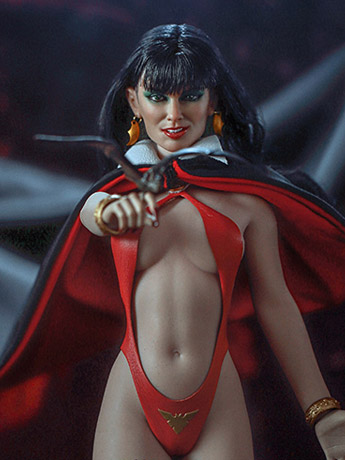 Vampirella (Caroline Munro 50th Anniversary Edition) 1/6 Scale Exclusive Figure Gallery Image 2