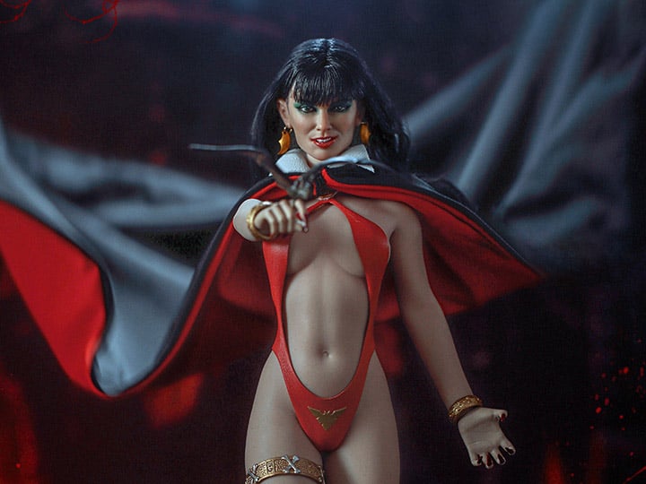 Vampirella (Caroline Munro 50th Anniversary Edition) 1/6 Scale Exclusive Figure Gallery Image 1