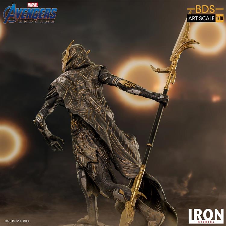Avengers: Endgame Battle Diorama Series Corvus Glaive 1/10 Art Scale Limited Edition Statue Gallery Image 15