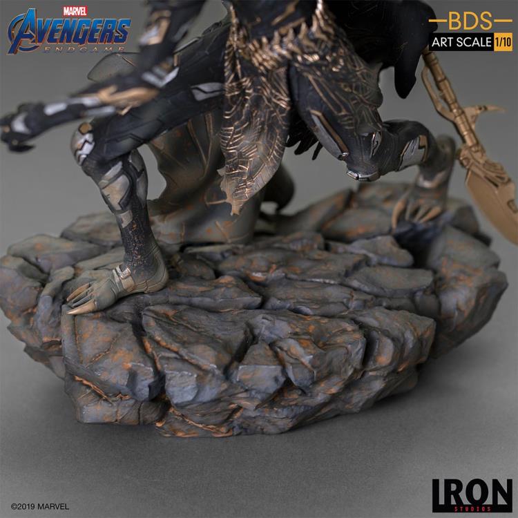 Avengers: Endgame Battle Diorama Series Corvus Glaive 1/10 Art Scale Limited Edition Statue Gallery Image 11