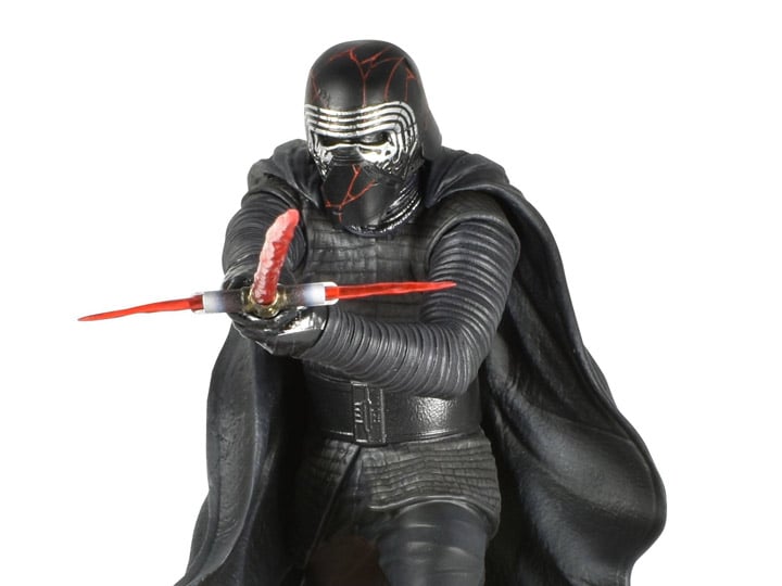 Star Wars Premier Collection Kylo Ren (The Rise of Skywalker) Limited Edition Statue Gallery Image 1