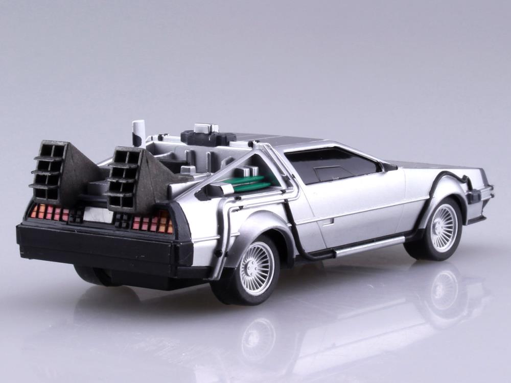 Back to the Future II Movie Mecha #12 Pullback DeLorean 1/43 Scale Model Kit Gallery Image 4