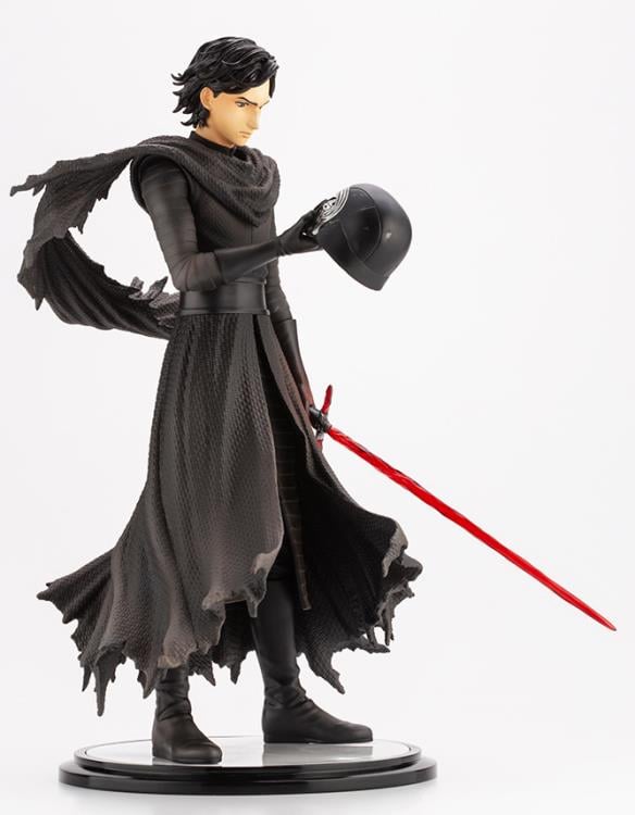 Star Wars ArtFX Kylo Ren (Cloaked in Shadows) Statue Gallery Image 8