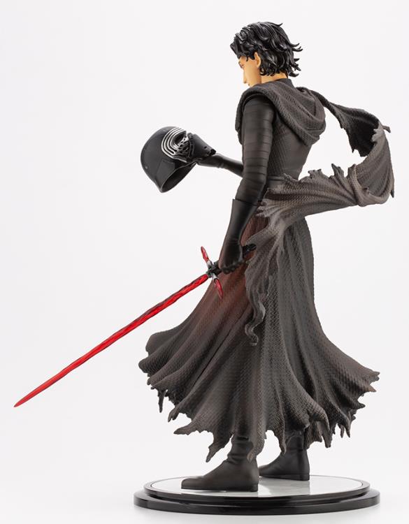 Star Wars ArtFX Kylo Ren (Cloaked in Shadows) Statue Gallery Image 4