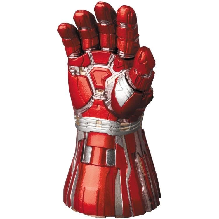 Avengers: Endgame MAFEX No.121 Iron Spider Action Figure Gallery Image 13