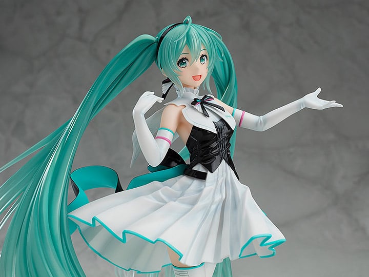 Vocaloid Hatsune Miku (Symphony 2019 Ver.) 1/8 Scale Figure