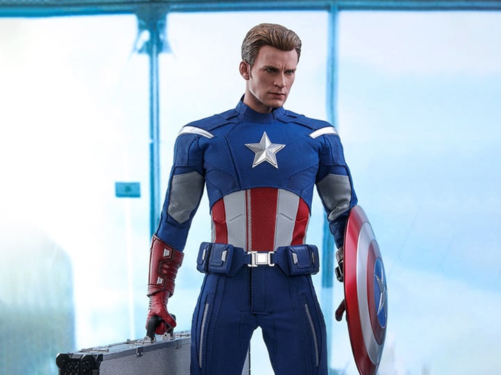 Avengers: Endgame MMS563 Captain America (2012 Ver.) 1/6th Scale Collectible Figure Gallery Image 1