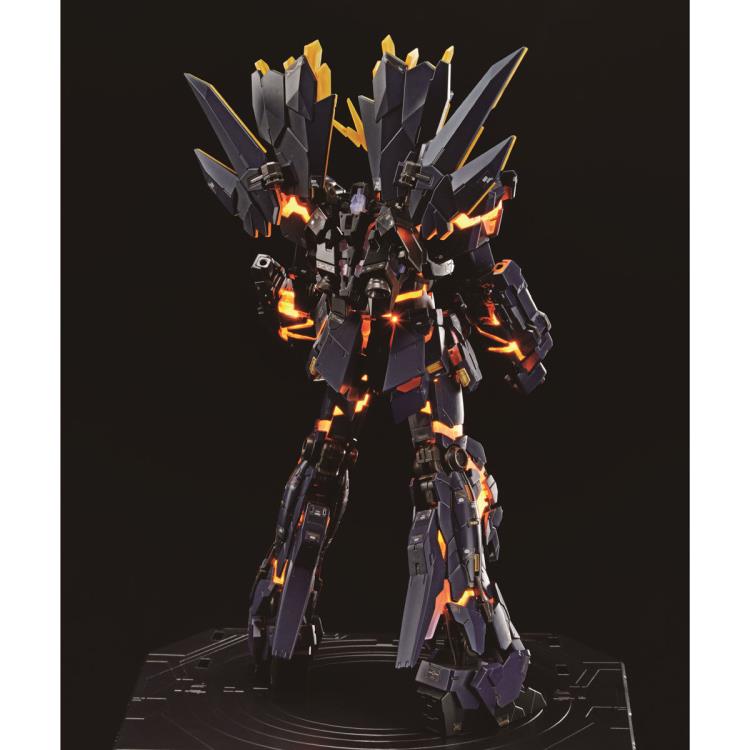 Mobile Suit Gundam Unicorn RG Unicorn Gundam 02 Banshee Norn (Destroy Mode) Lighting Model The Gundam Base Limited Exclusive 1/144 Scale Model Kit Gallery Image 5