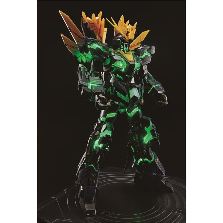 Mobile Suit Gundam Unicorn RG Unicorn Gundam 02 Banshee Norn (Destroy Mode) Lighting Model The Gundam Base Limited Exclusive 1/144 Scale Model Kit Gallery Image 9