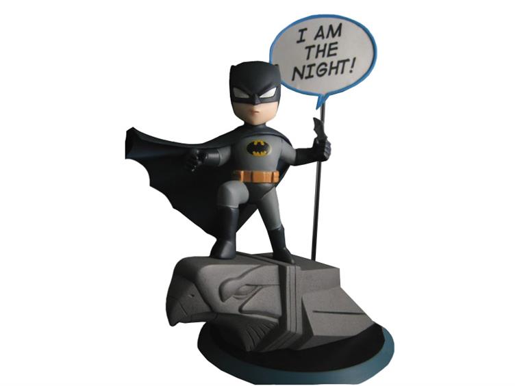 DC Comics Q-Pop Figure - Batman Gallery Image 1