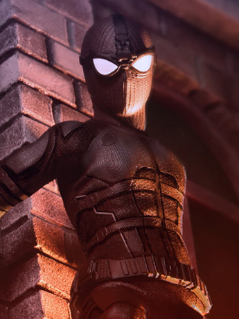 Spider-Man: Far From Home One:12 Collective Spider-Man (Stealth Suit) PX Previews Exclusive Gallery Image 2