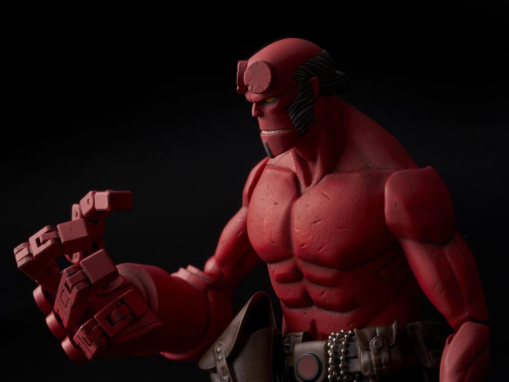 Hellboy 1/12 Scale Action Figure With PX Previews Exclusive BPRD Shirt Gallery Image 7