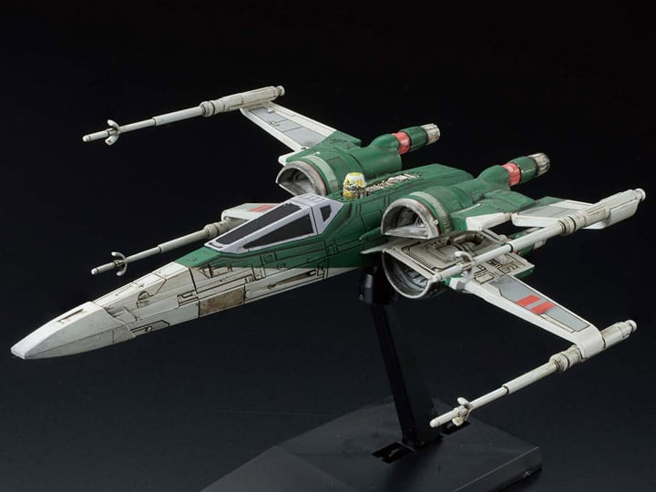 Star Wars: The Rise of Skywalker X-Wing Fighter #17 1/144 Scale Model Kit Gallery Image 1