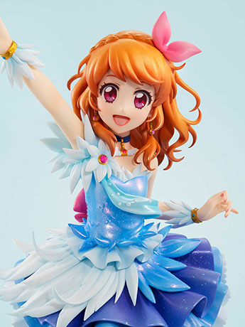 Aikatsu! Lucrea Akari Oozora (Cosmos Ver.) Figure Gallery Image 2