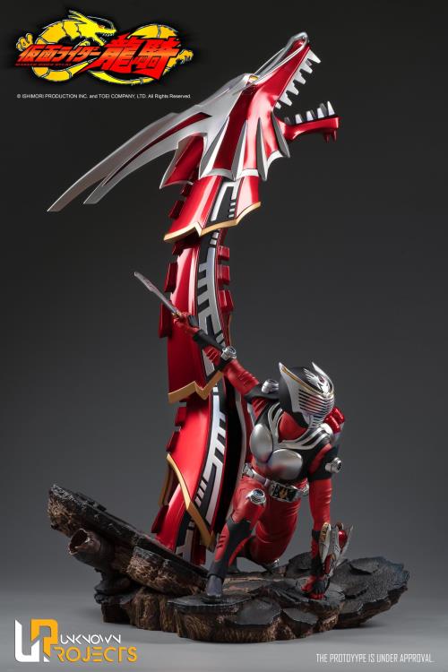 Kamen Rider Ryuki 1/5 Scale Limited Edition Statue Gallery Image 12