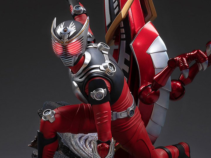 Kamen Rider Ryuki 1/5 Scale Limited Edition Statue Gallery Image 1
