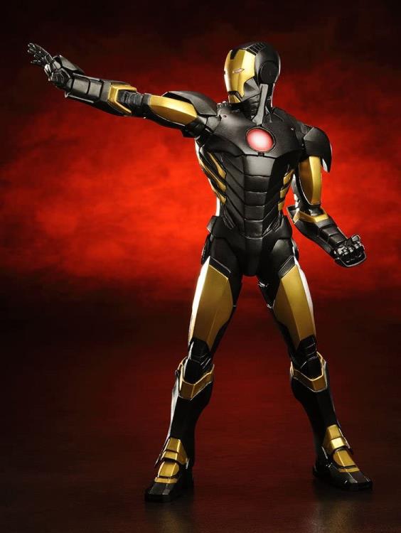 Avengers Marvel Now ArtFX+ Iron Man Statue (Black & Gold Variant) Gallery Image 5