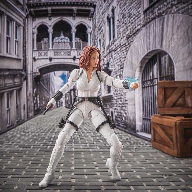 Black Widow Marvel Legends Deluxe Black Widow Action Figure Gallery Image 10