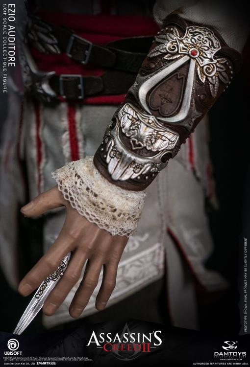 Assassin's Creed II Ezio Auditore 1/6 Scale Figure Gallery Image 12