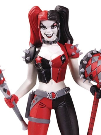 DC Comics Red White & Black Harley Quinn Limited Edition Statue (Amanda Connor) Gallery Image 2