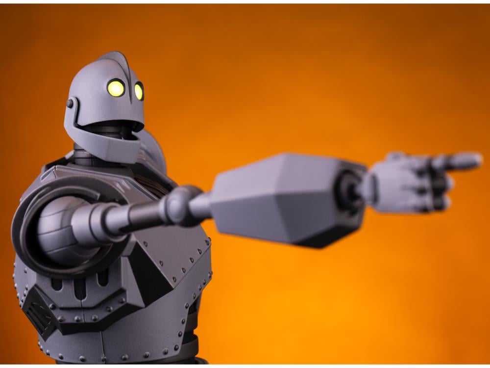 The Iron Giant Mondo Mecha Iron Giant Figure Gallery Image 13