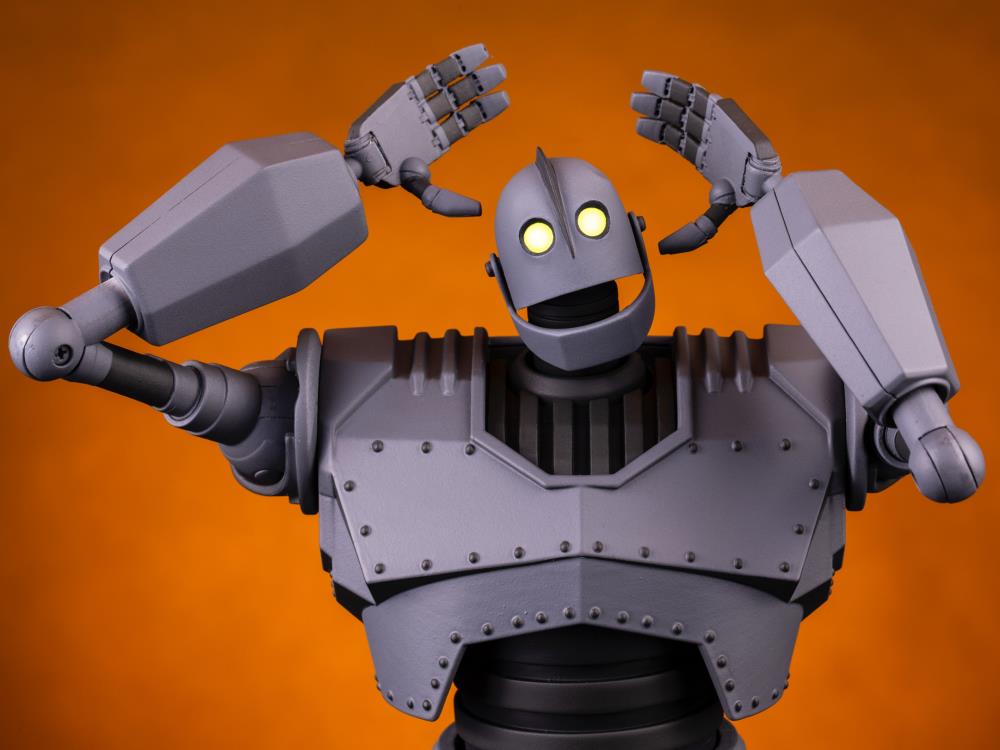 The Iron Giant Mondo Mecha Iron Giant Figure Gallery Image 11