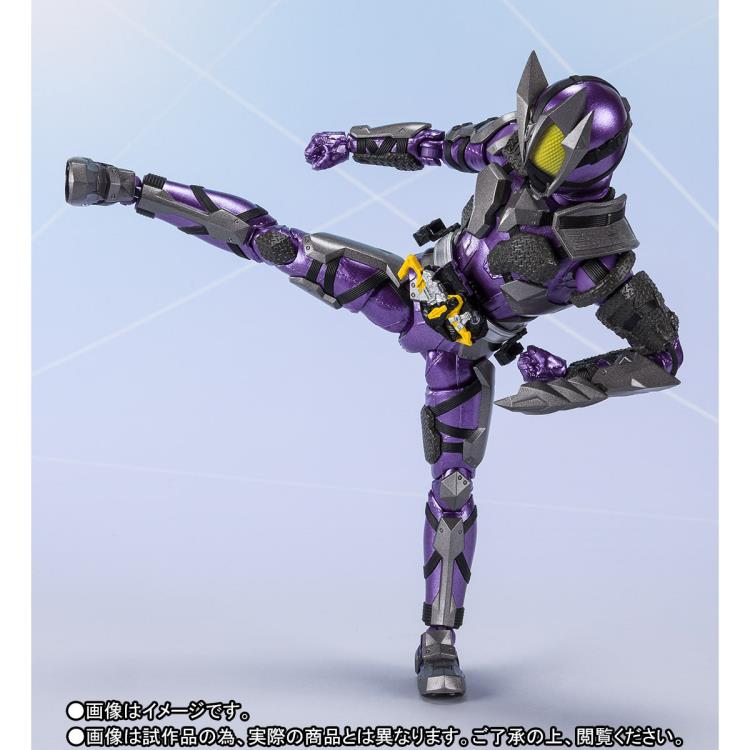 Kamen Rider S.H.Figuarts Kamen Rider Horobi (Sting Scorpion) Exclusive Action Figure Gallery Image 6