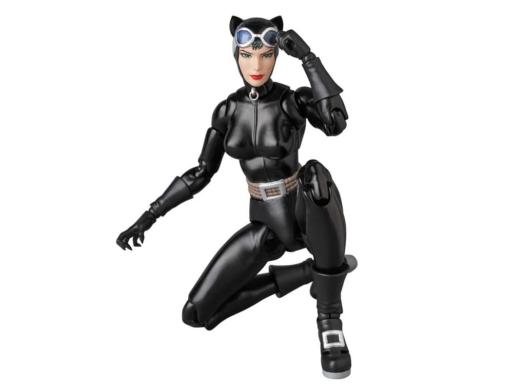 MAFEX No. 123 Batman: Hush Catwoman Figure | BigBadToyStore