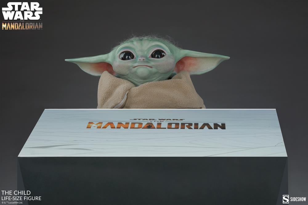 The Mandalorian The Child Life-Size Figure Gallery Image 19