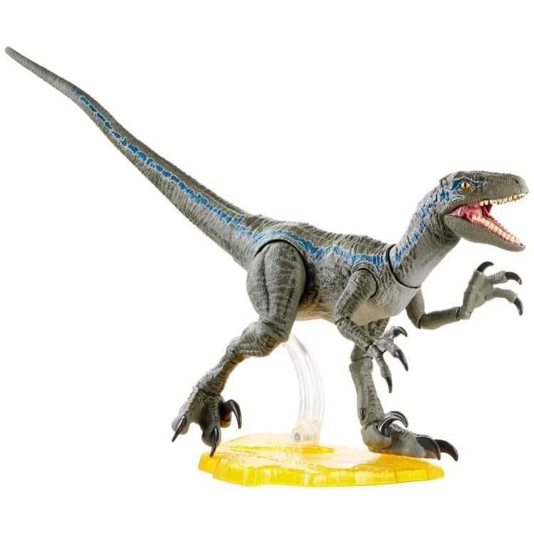 Jurassic World: Fallen Kingdom Amber Collection Velociraptor Blue Gallery Image 3