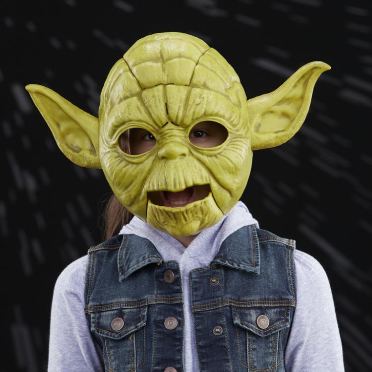 Star Wars: The Empire Strikes Back Yoda Electronic Mask Gallery Image 5