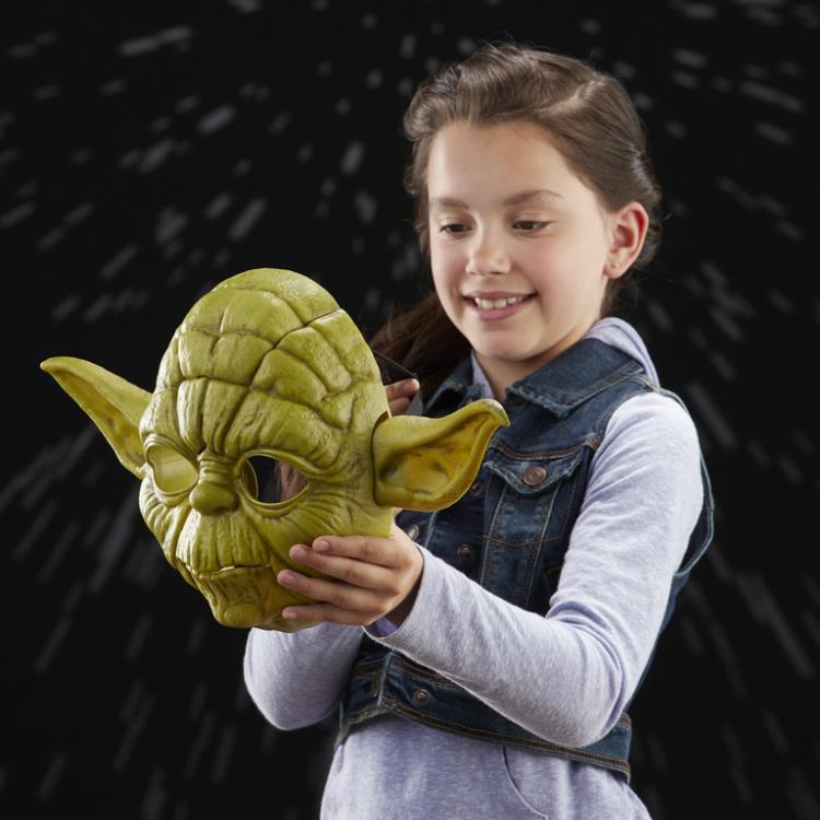 Star Wars: The Empire Strikes Back Yoda Electronic Mask Gallery Image 7